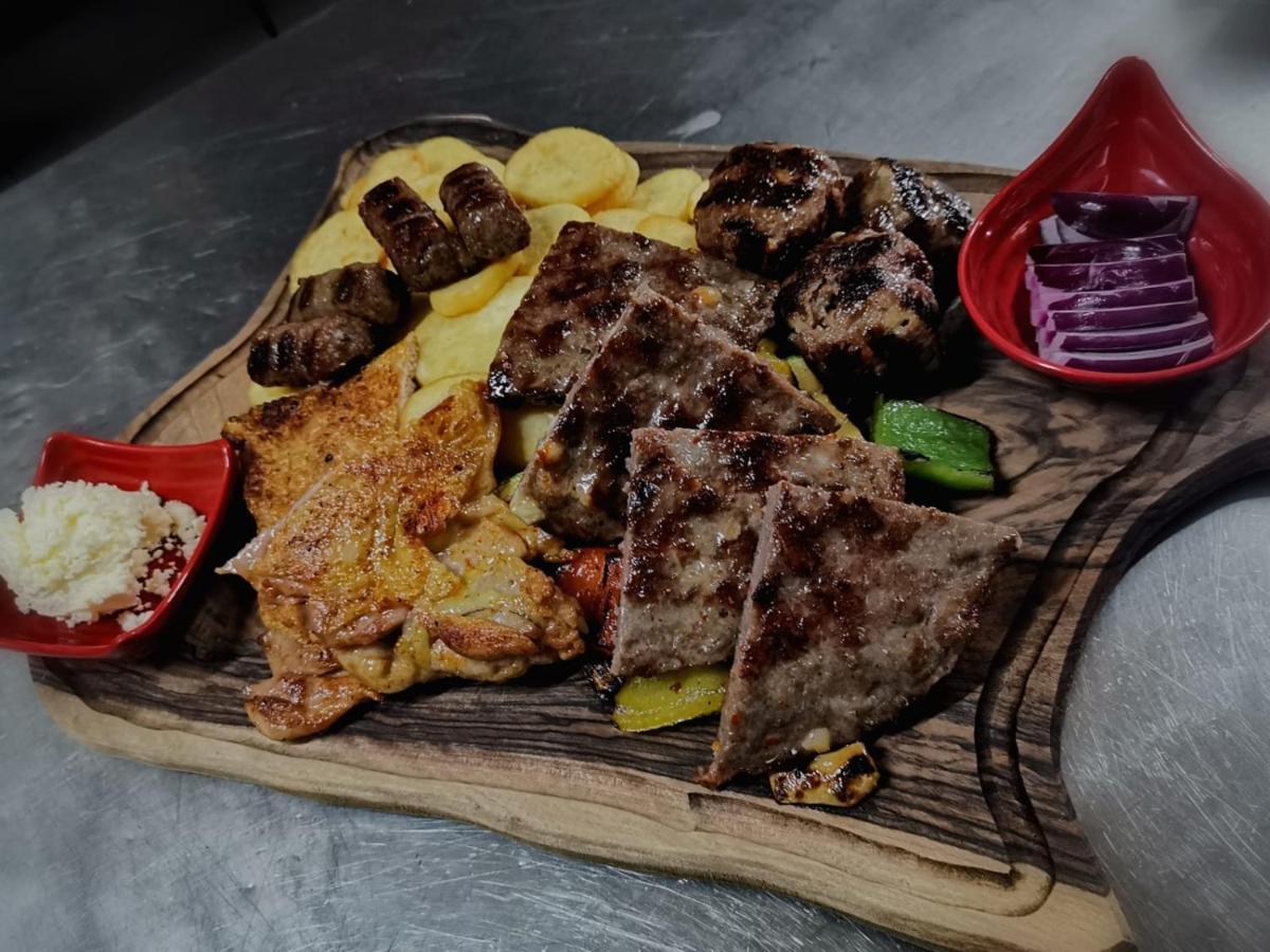 Klet Cinkus Bed & Breakfast Hrvatski Leskovac Eksteriør bilde